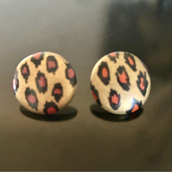 Vintage 1990s Button Stud Earrings Leopard Print Round Bronze Tan Black Design - Picture 2 of 10